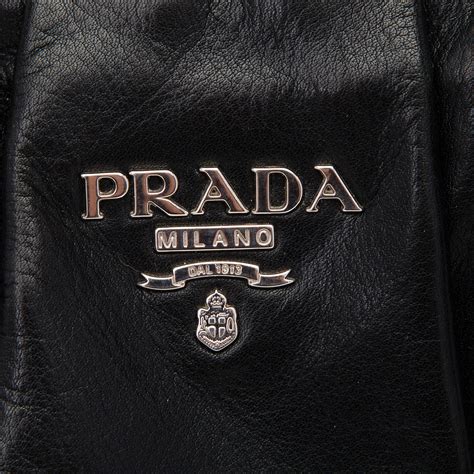 collier prada milano|milano dal 1913 Prada.